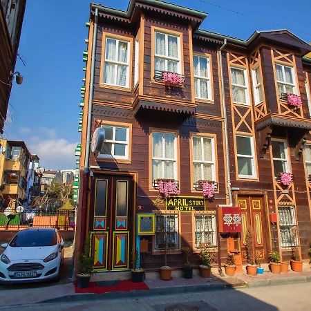 April Hotel Istanbul Bagian luar foto