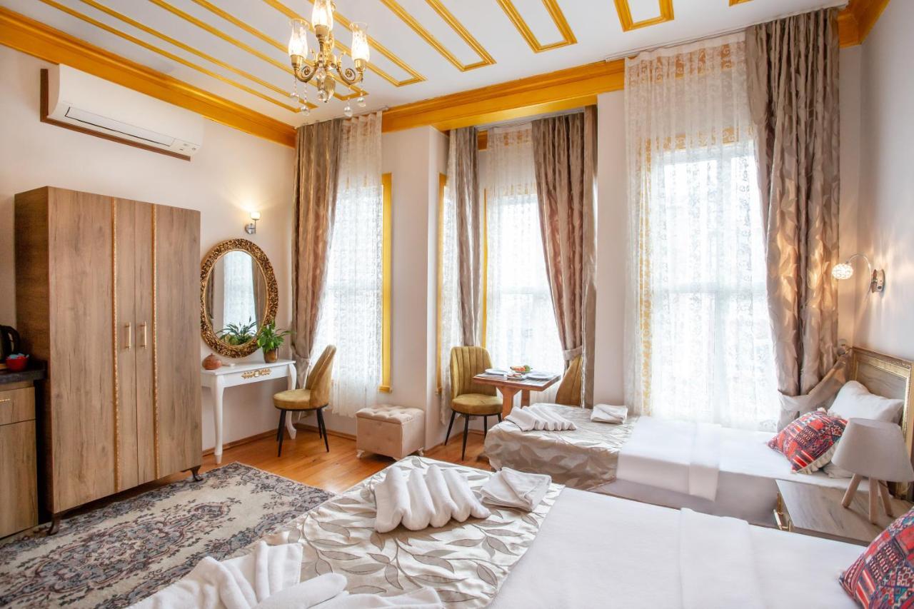 April Hotel Istanbul Bagian luar foto