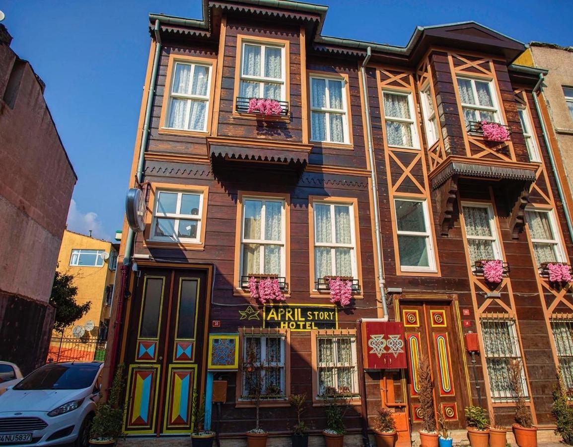 April Hotel Istanbul Bagian luar foto